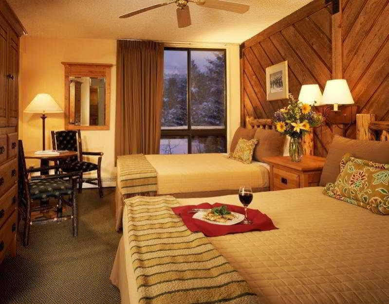 Stonebridge Inn, A Destination By Hyatt Residence Snowmass Village Oda fotoğraf